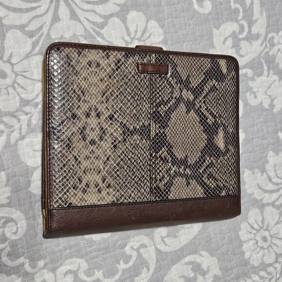 Fossil Brown Leather Snakeskin 10" Computer Tablet Cover - Picture 3 of 7